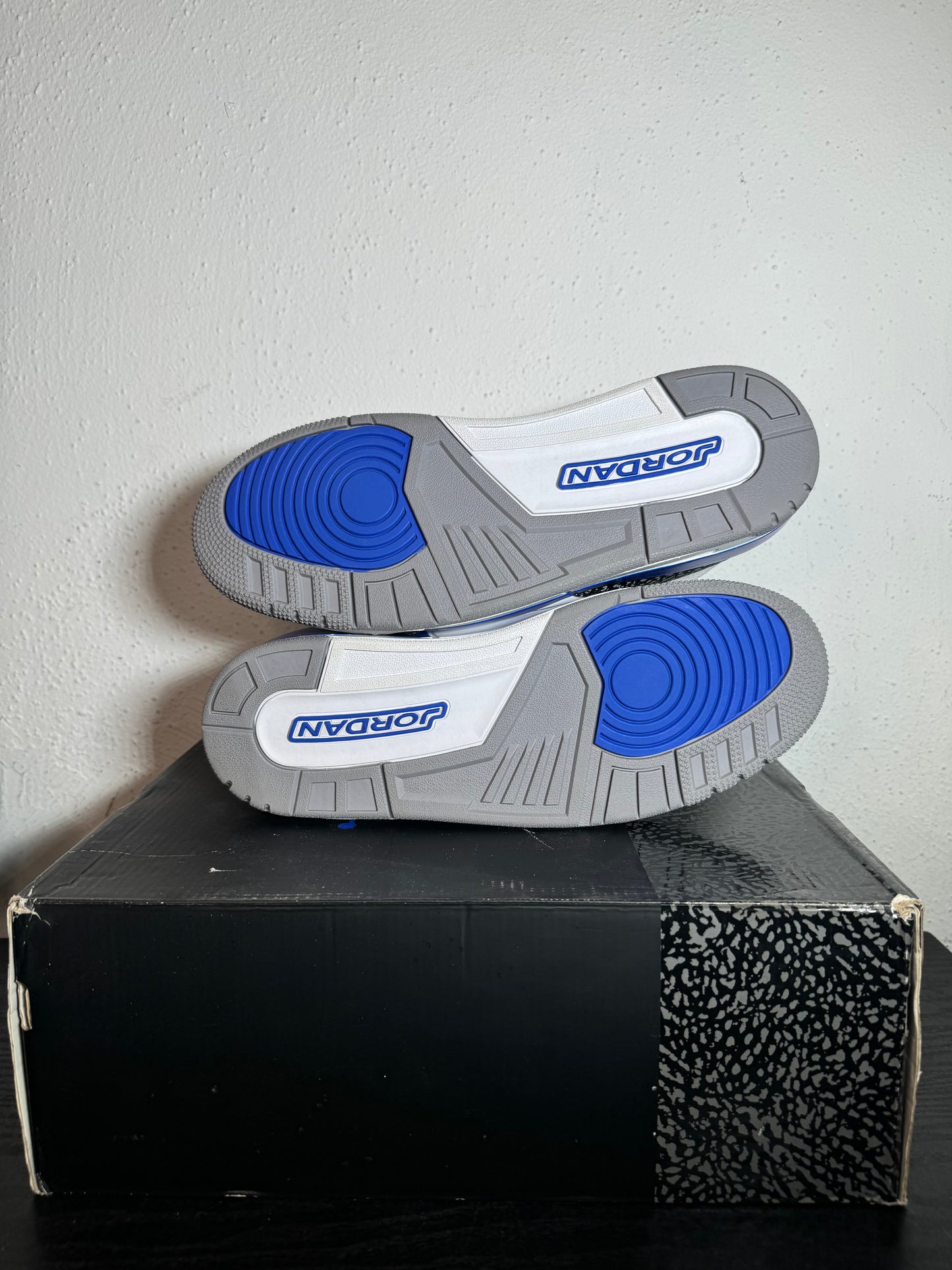 JORDAN 3 RACER BLUE (USED)