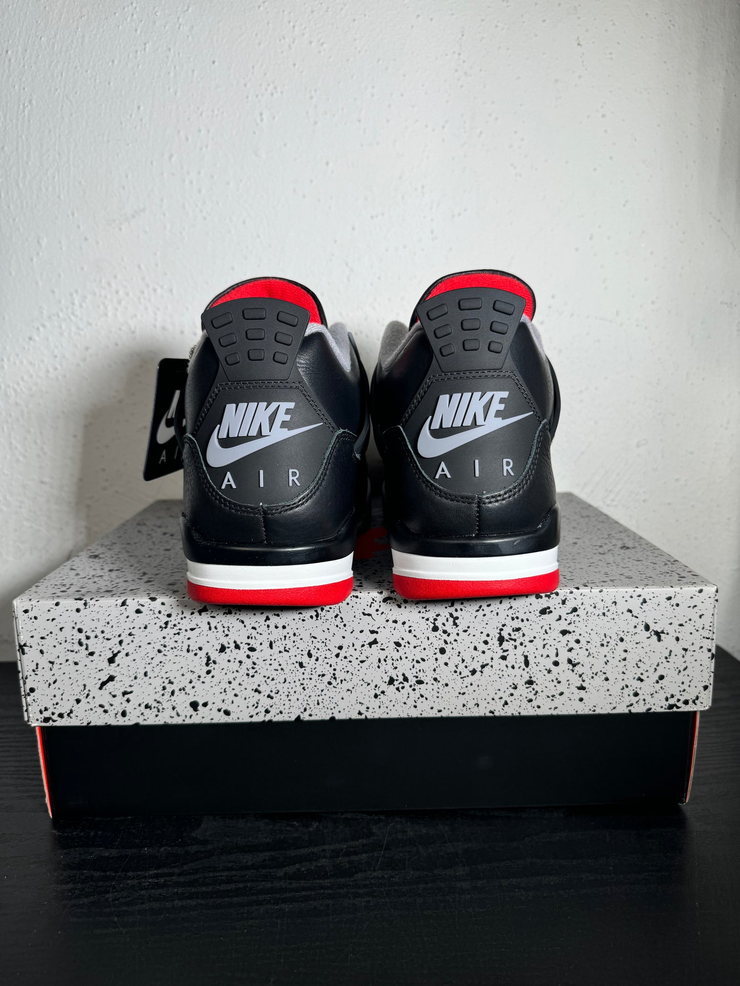 JORDAN 4 REIMAGINED BRED