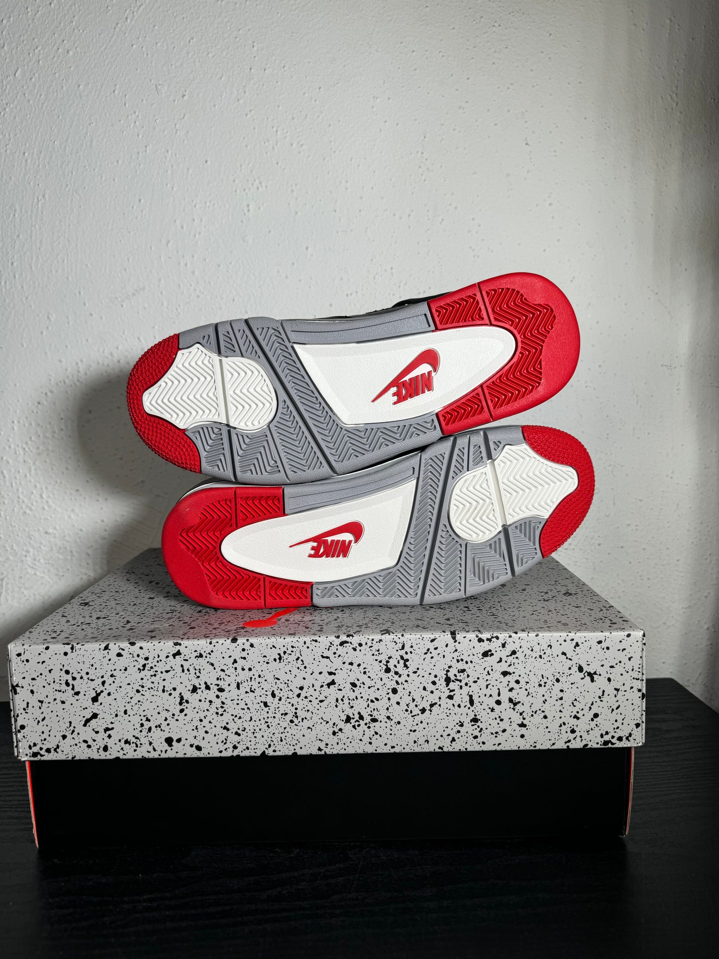 JORDAN 4 REIMAGINED BRED