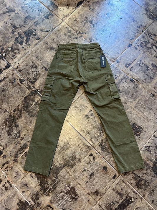 OLIVE GREEN TRUE BUG CARGO PANTS SZ: 30 X 30