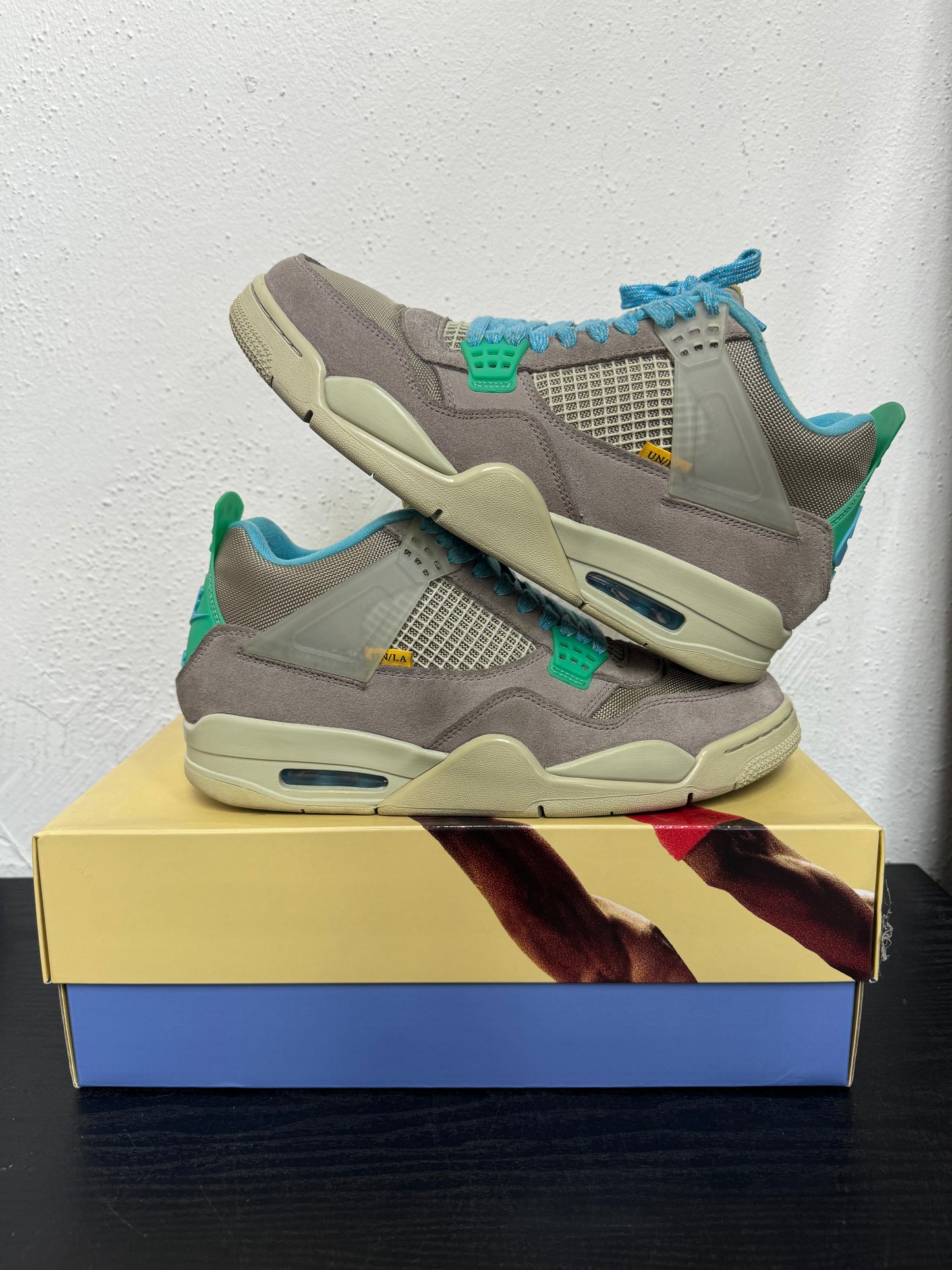 JORDAN 4 UNION TAUPE HAZE (USED