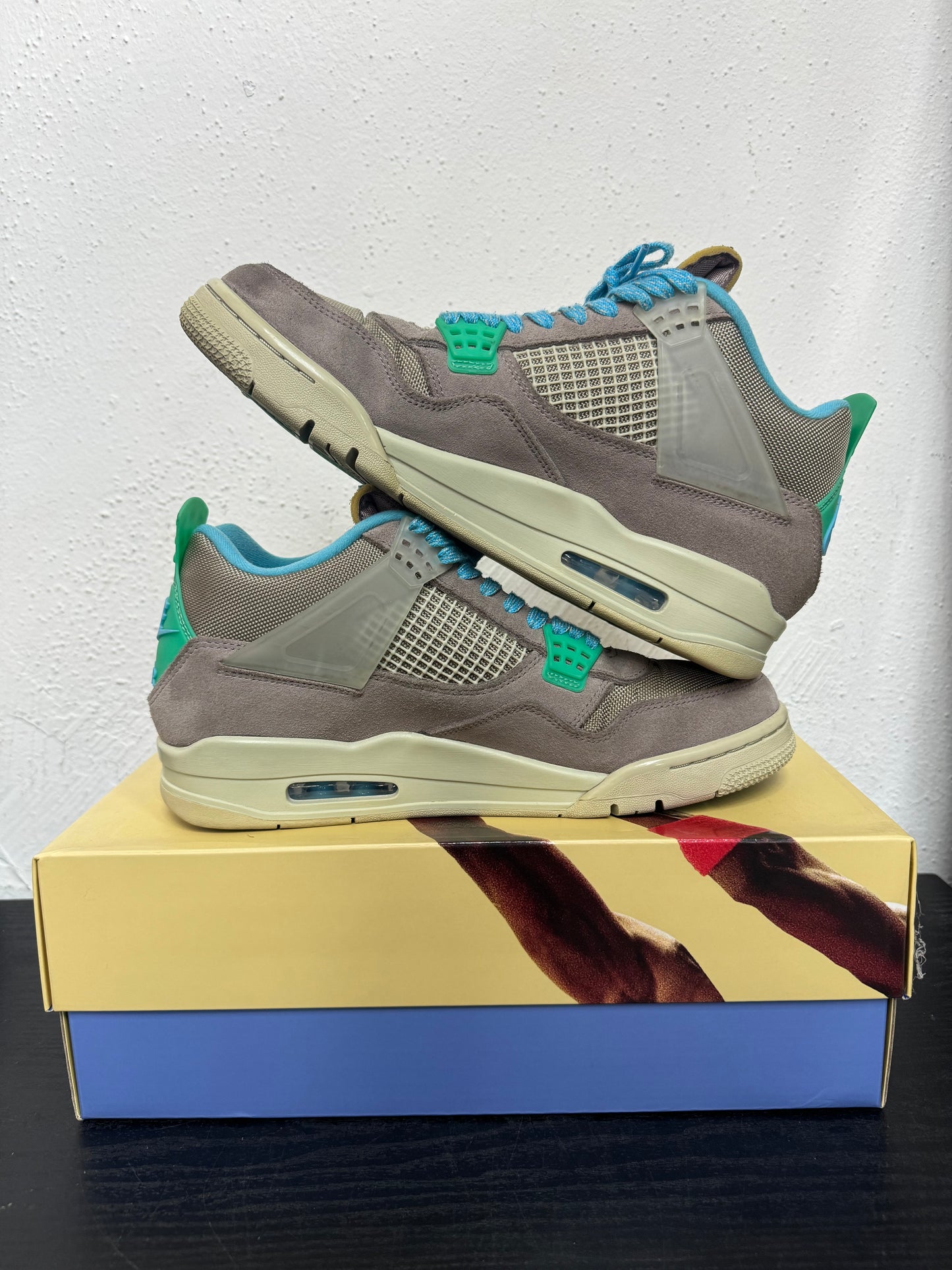 JORDAN 4 UNION TAUPE HAZE (USED