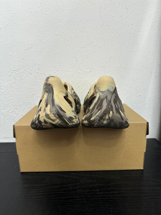 YEEZY FOAM RUNNER MX CREAM CLAY (USED)