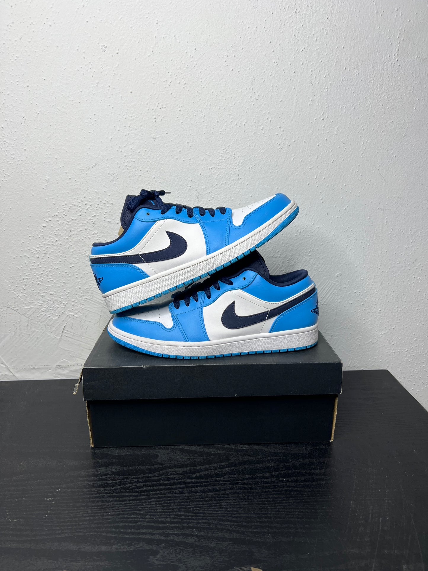 JORDAN 1 LOW UNIVERSITY BLUE(USED) / 9