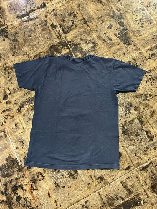UNDEFEATED NO SURRENDER TEE SZ: L