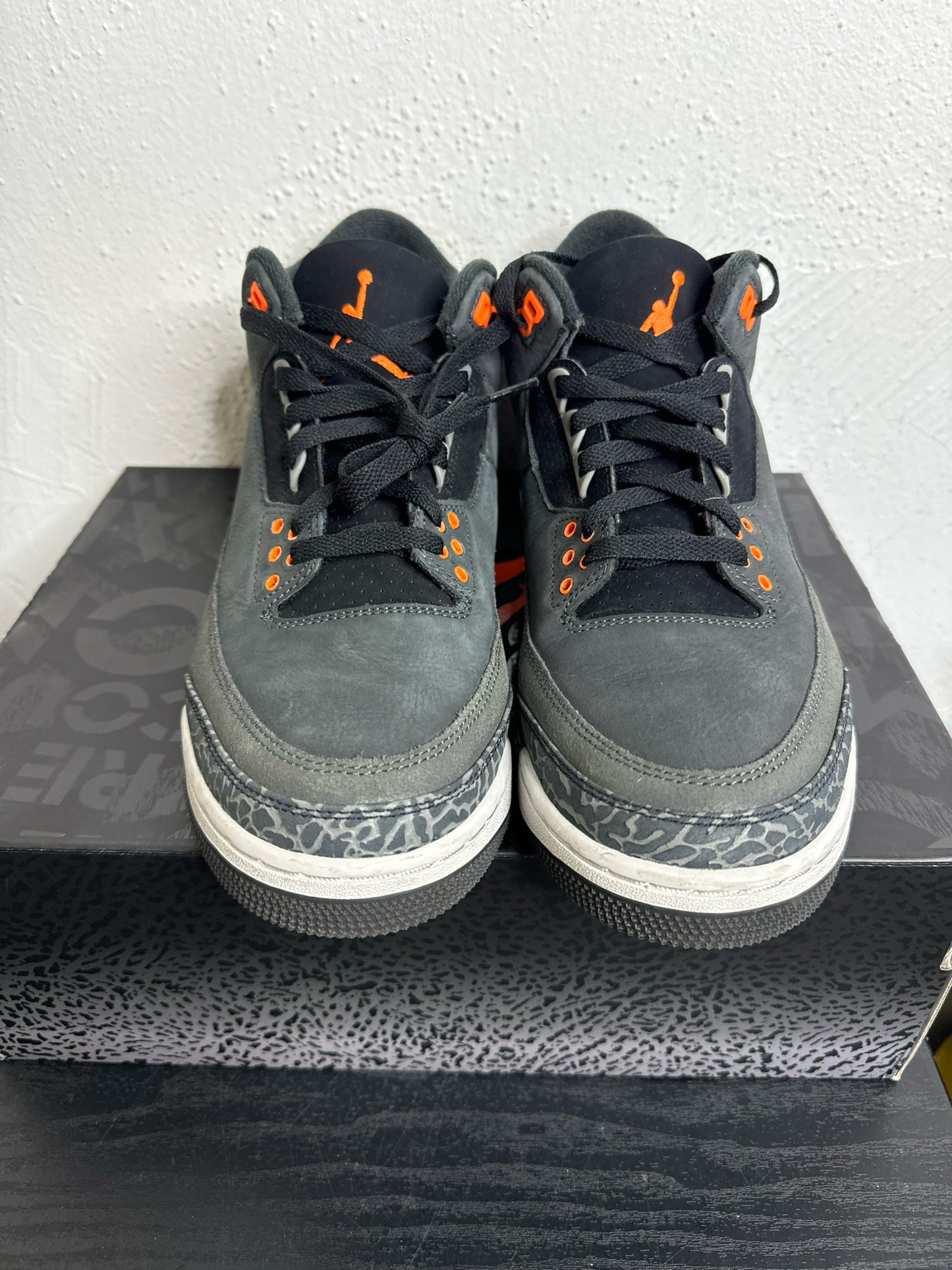 JORDAN 3 FEAR (USED) / 10.5