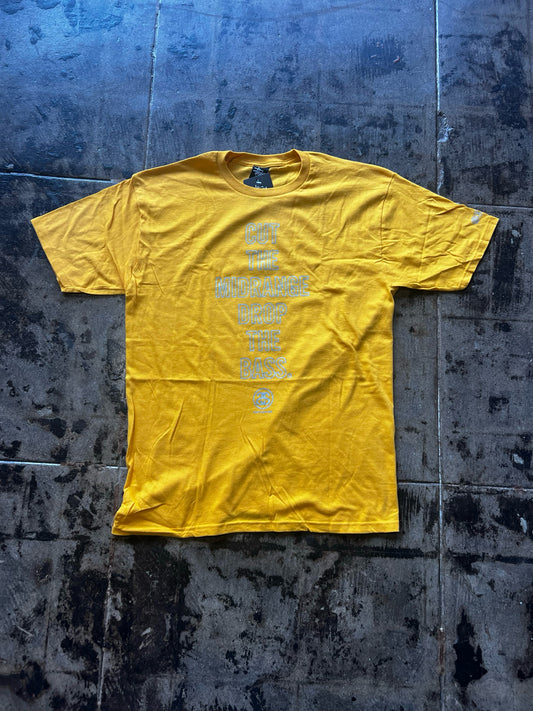 STUSSY YELLOW TEE SIZE:L