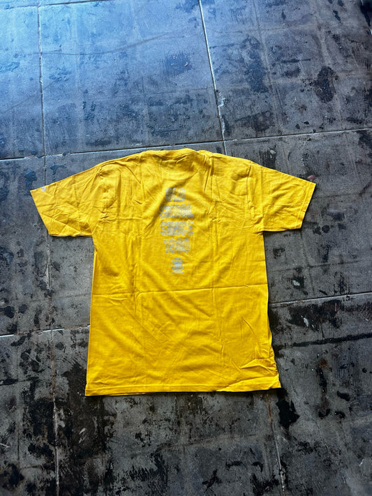 STUSSY YELLOW TEE SIZE:L