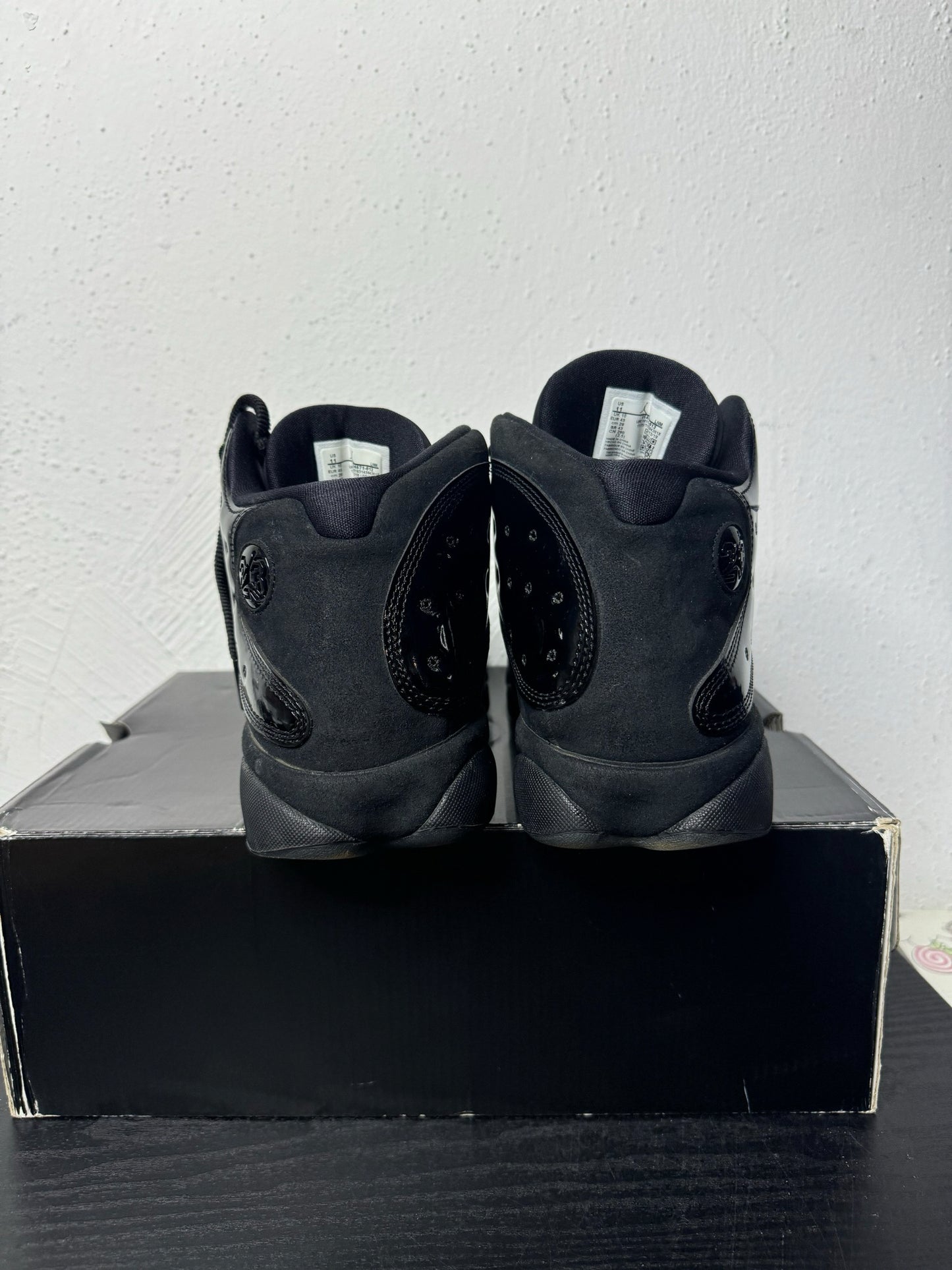 JORDAN 13 CAP AND GOWN (USED) / 11