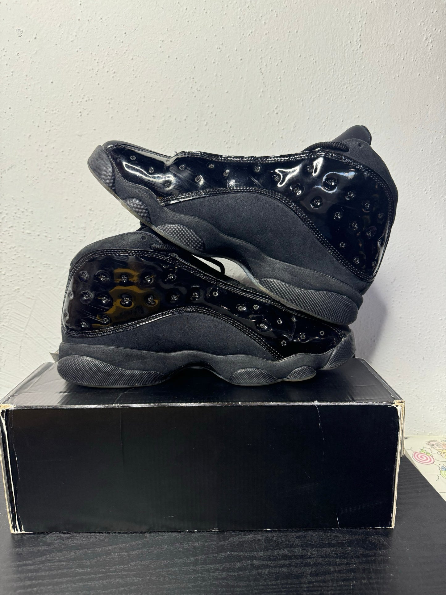 JORDAN 13 CAP AND GOWN (USED) / 11