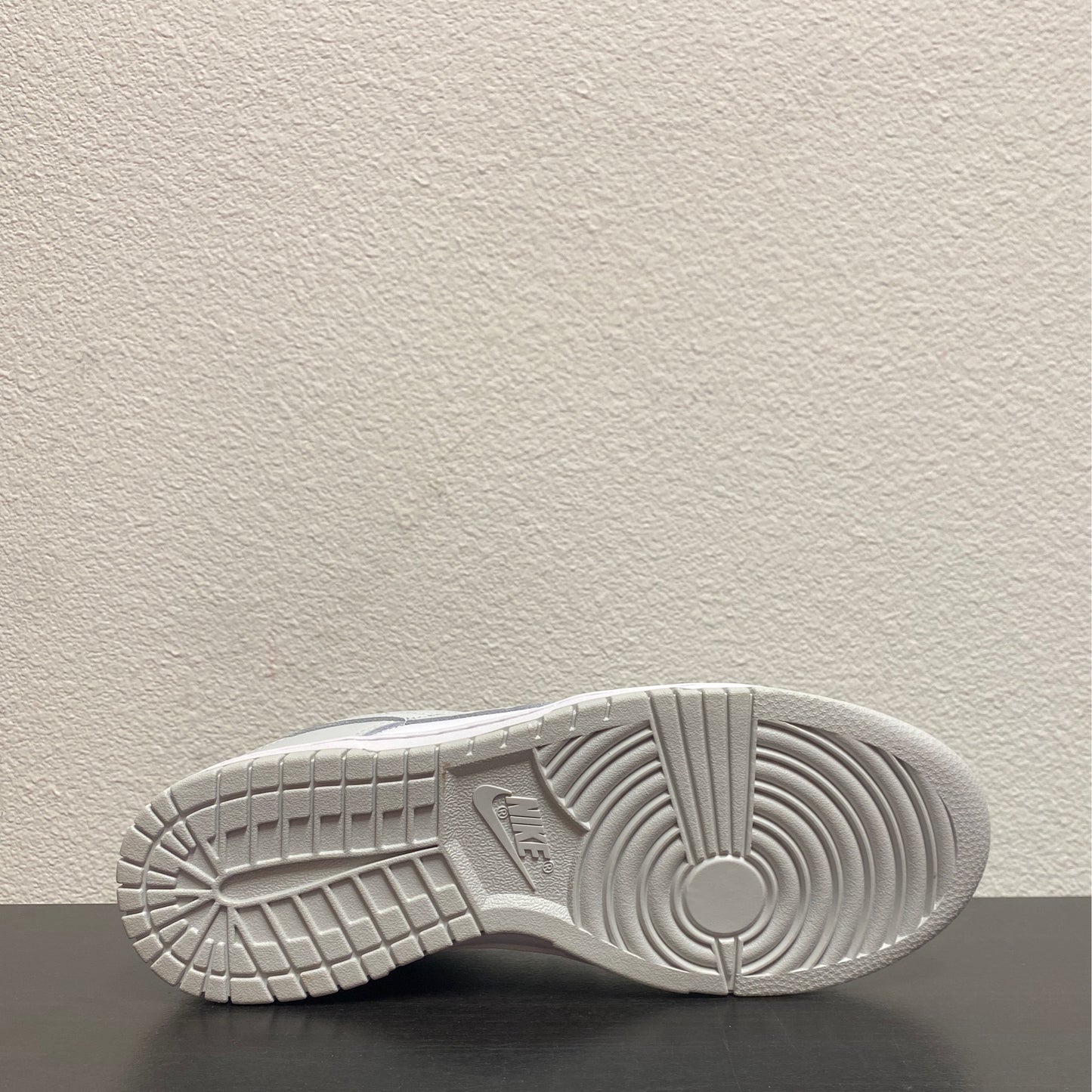 DUNK LOW PHOTON DUST