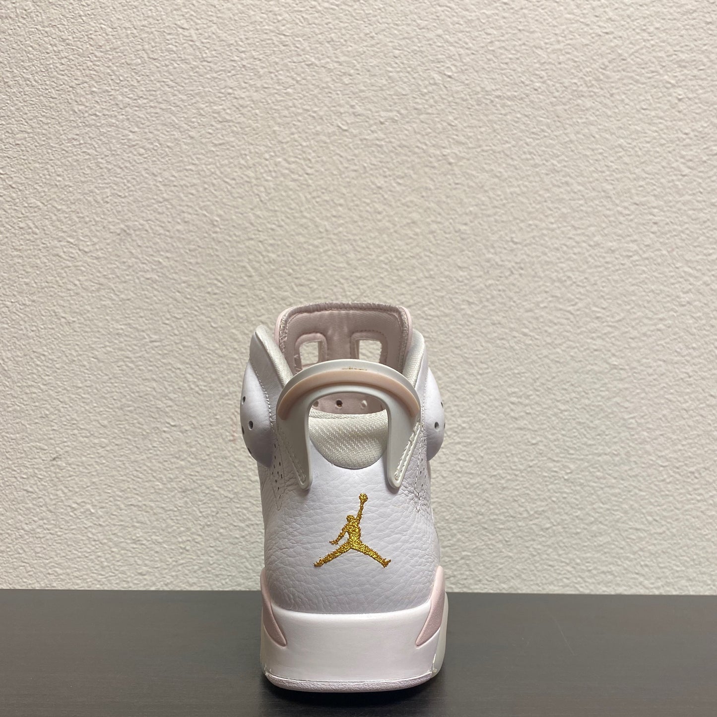 JORDAN 6 GOLD HOOPS(USED)