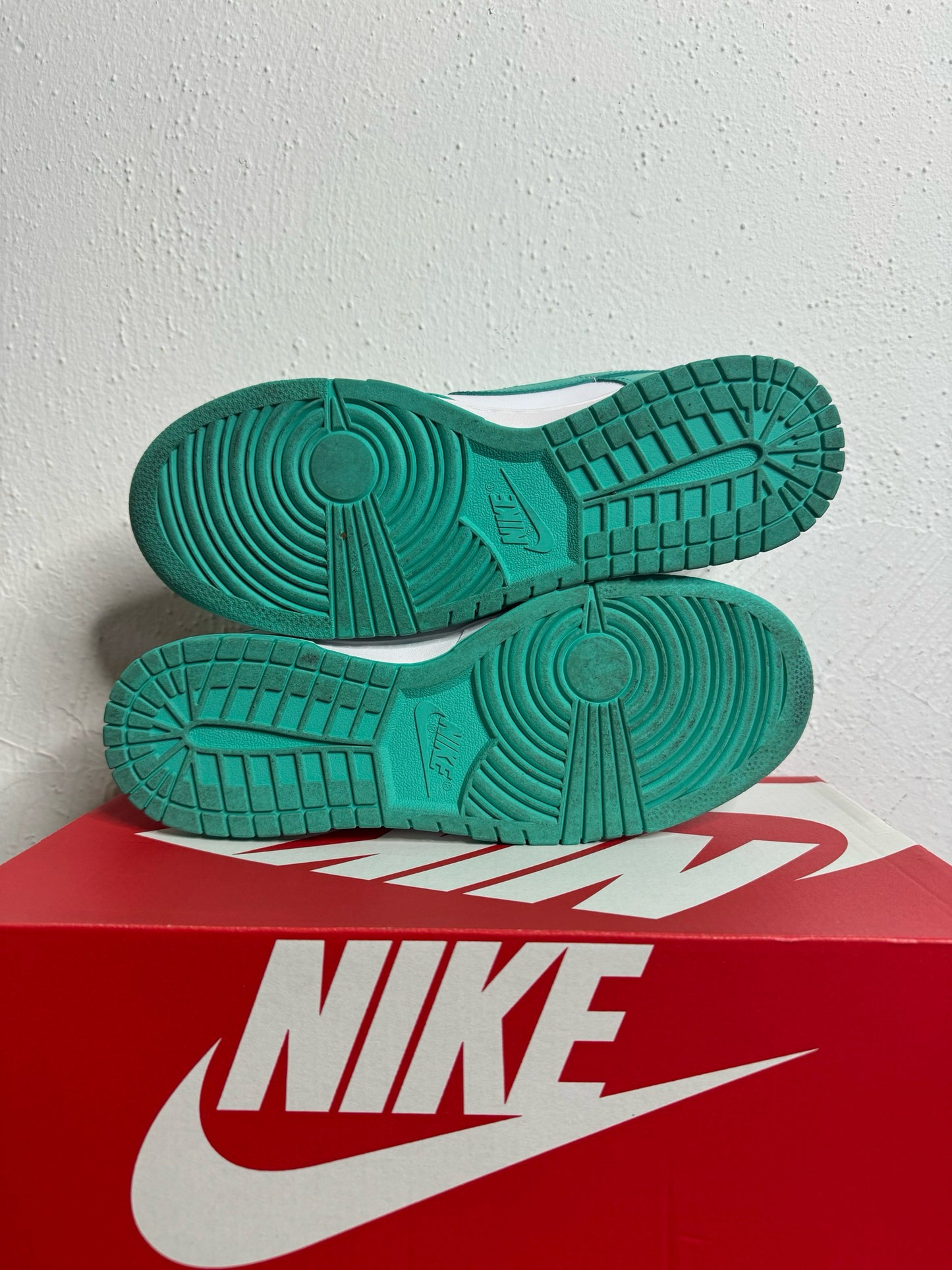 DUNK LOW CLEAR JADE (USED) / 9