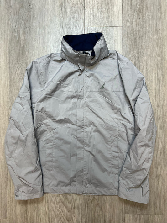GREY NAUTICA RAINBREAKER TEE SZ: M