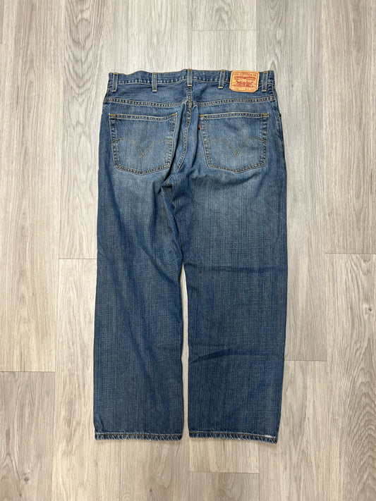 LEVI RELAXED STRAIGHT FIT PANT SIZE 38X30