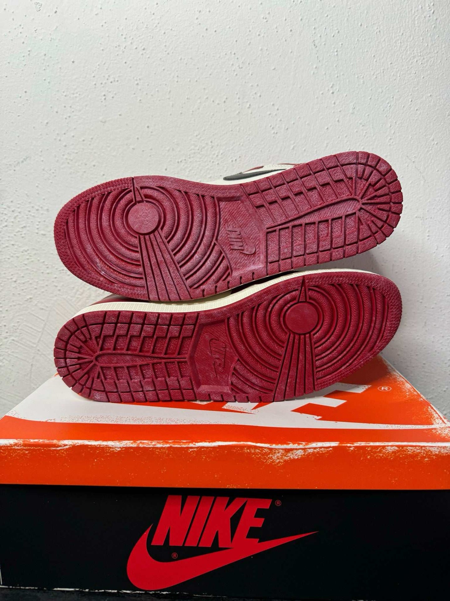 JORDAN 1 LOST AND FOUND