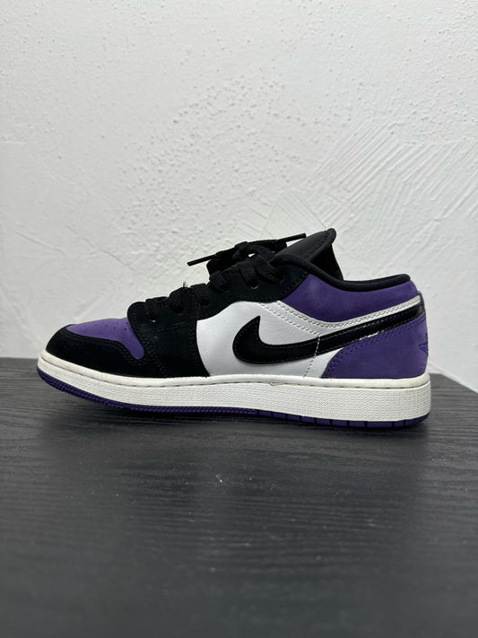 JORDAN 1 LOW COURT PURPLE (USED) / 6Y(7.5W)