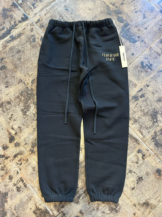 FEAR OF GOD ESSENTIALS BLACK SWEATS