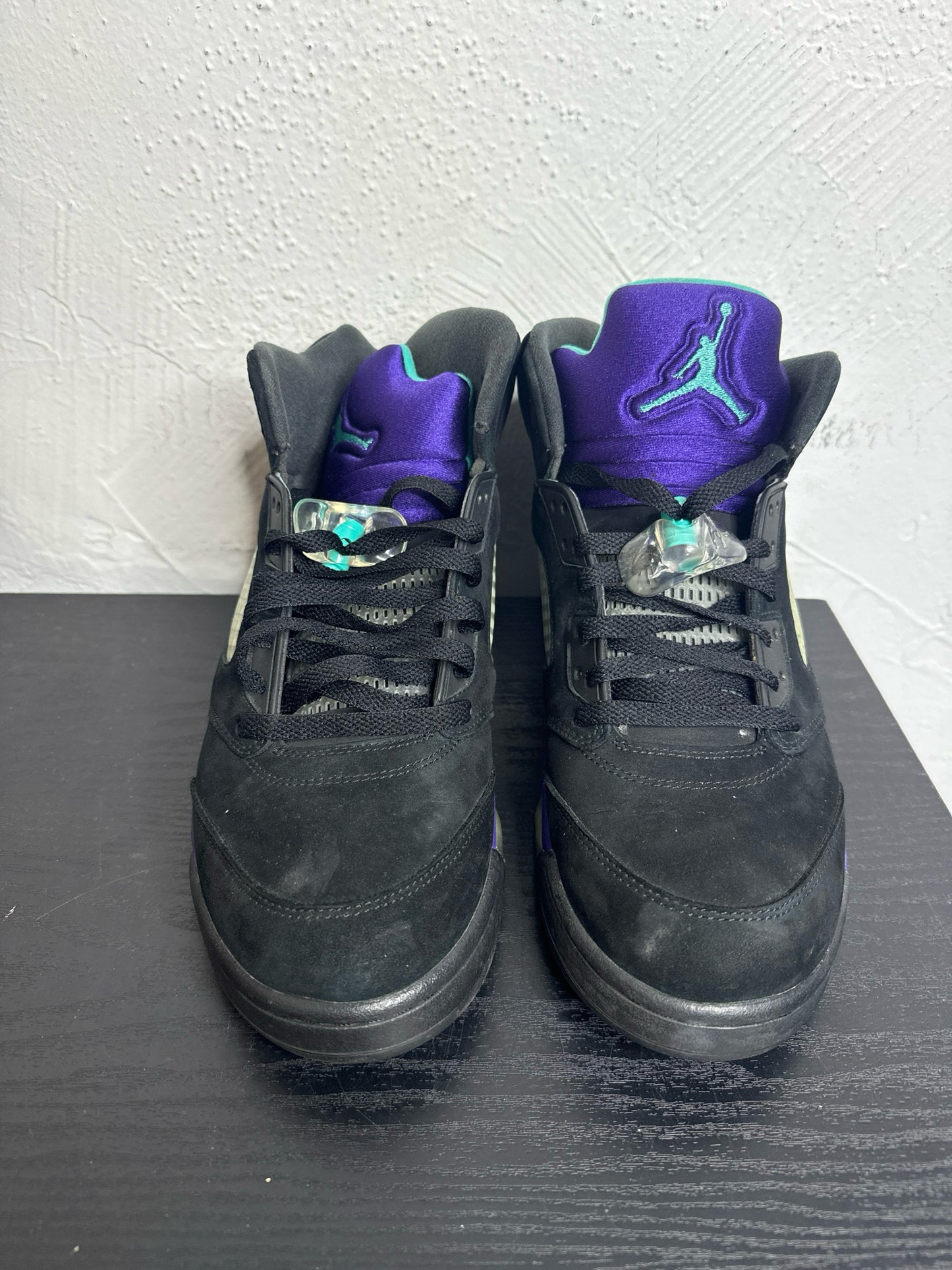 JORDAN 5 BLACK GRAPE (USED NO BOX)