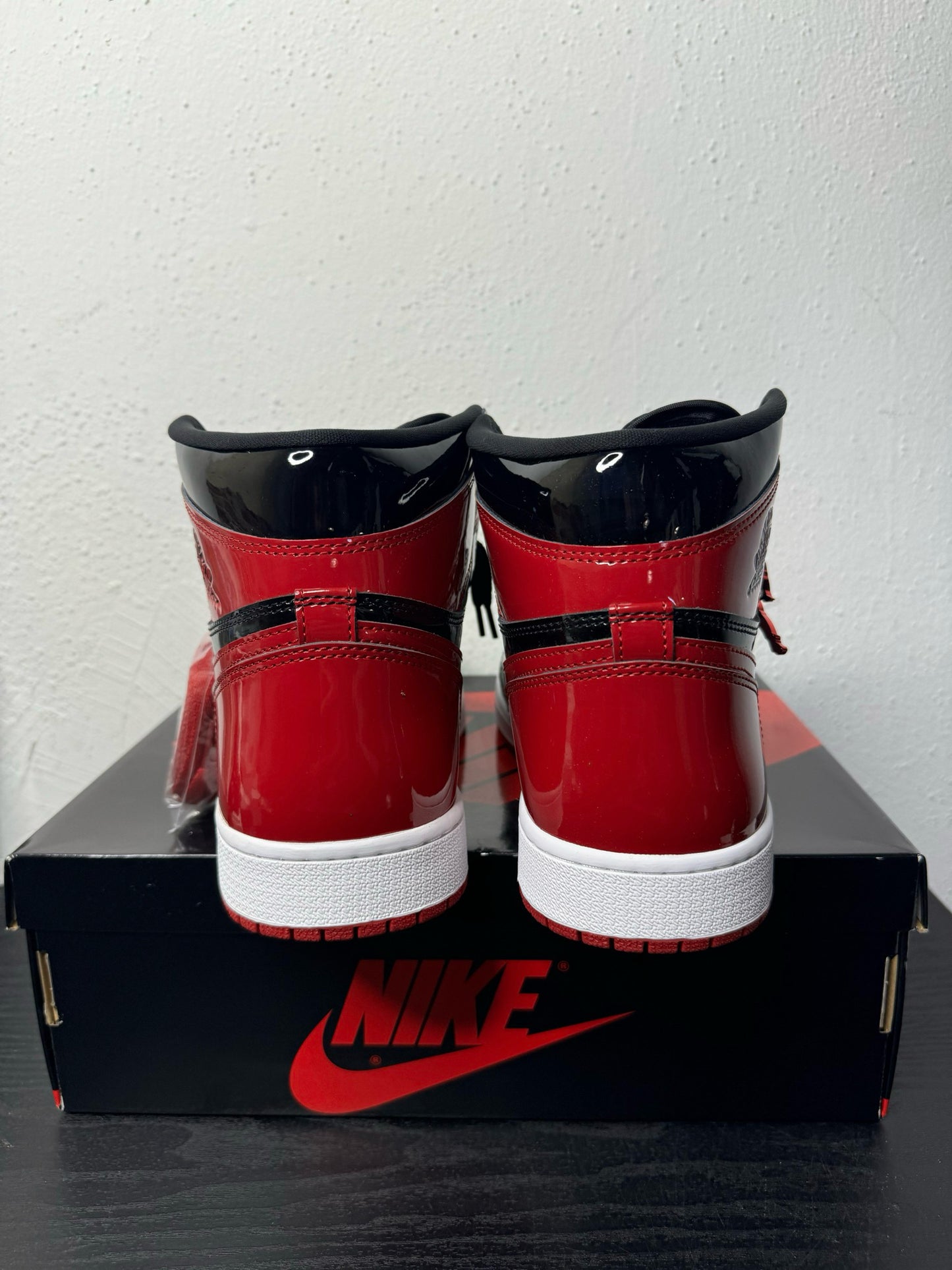 JORDAN 1 PATENT BRED