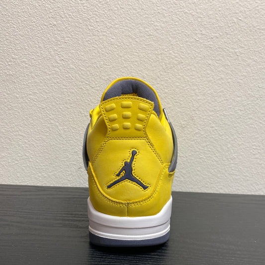 JORDAN 4 LIGHTNING (USED)