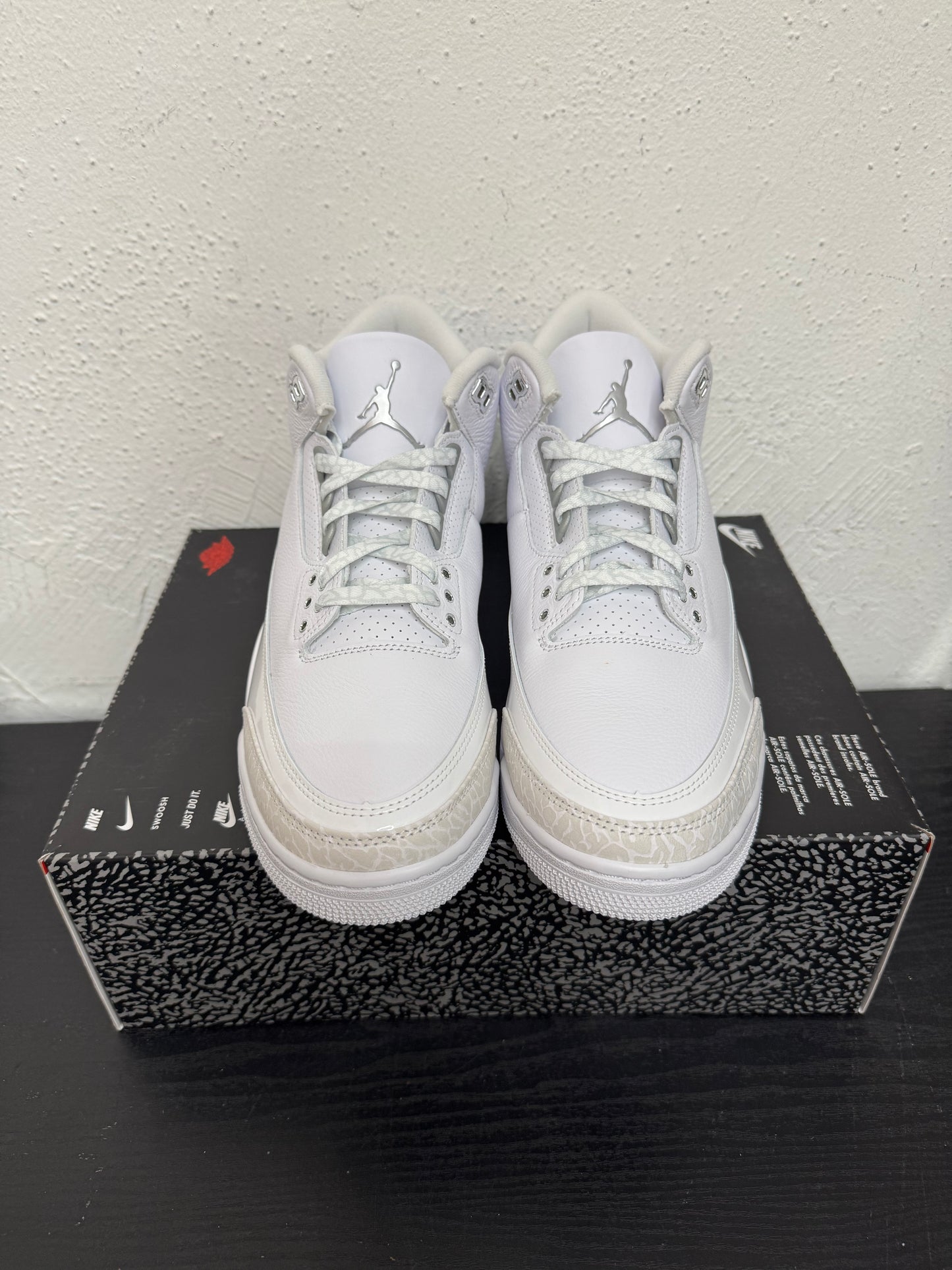 JORDAN 3 PURE MONEY