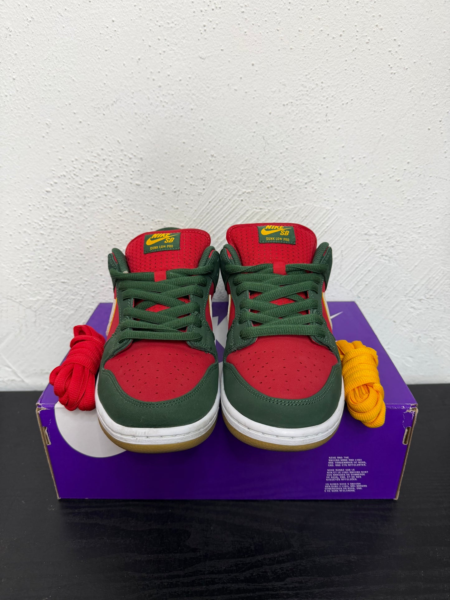 DUNK LOW SB SUPER SONIC (USED)