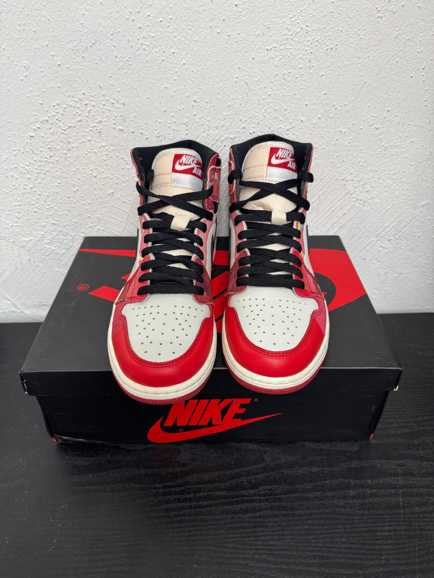 JORDAN 1 SPIDERMAN ACROSS THE SPIDER VERSE (USED)
