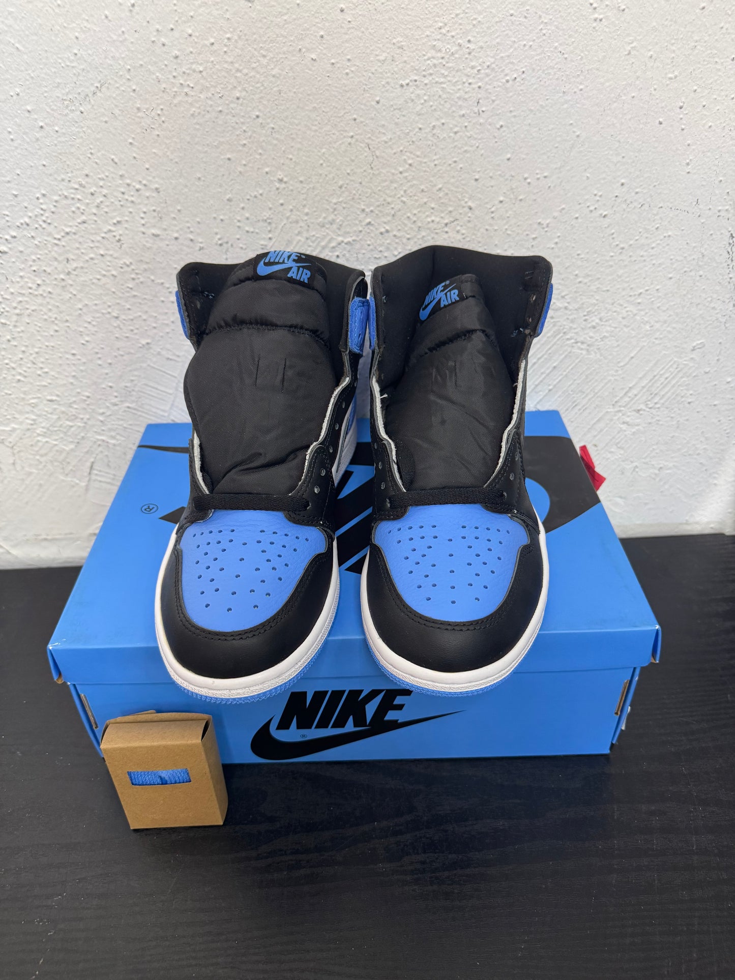 JORDAN 1 UNC TOE