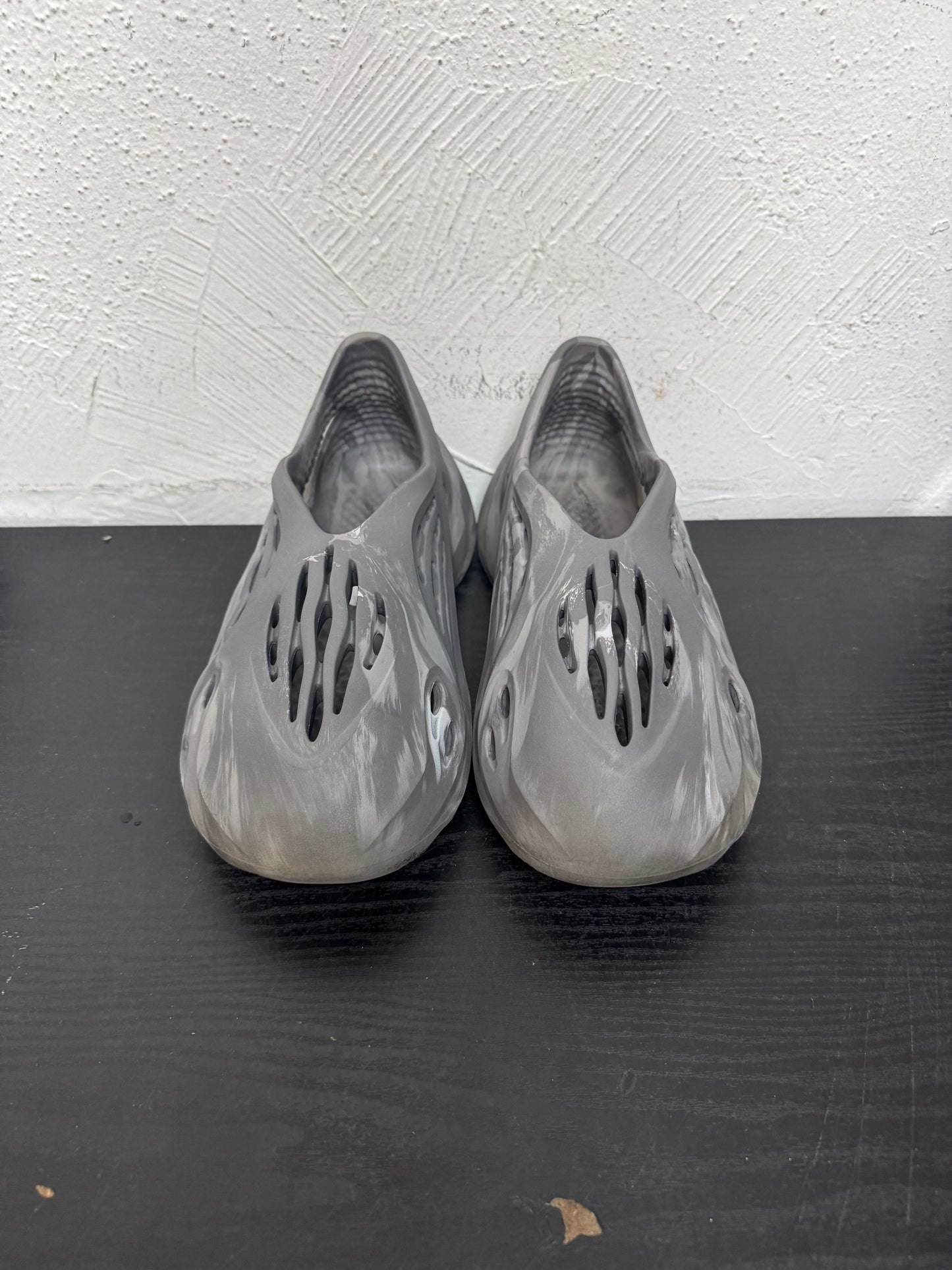 YEEZY FOAM RUNNER MX GRANITE (USED) (NB)
