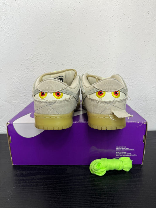 DUNK LOW SB MUMMY (USED)