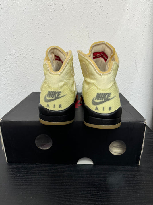 JORDAN 5 OFF WHITE SAIL (USED)