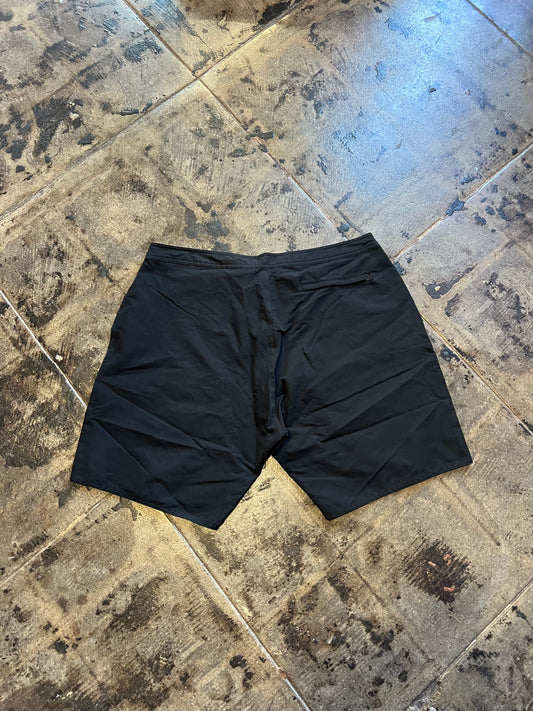 BLACK STUSSY SHORTS