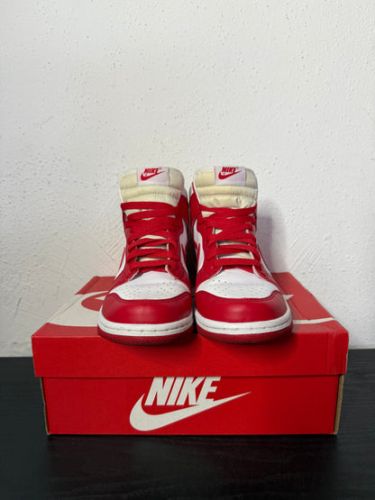 DUNK HIGH CHAMPIONSHIP RED (USED)