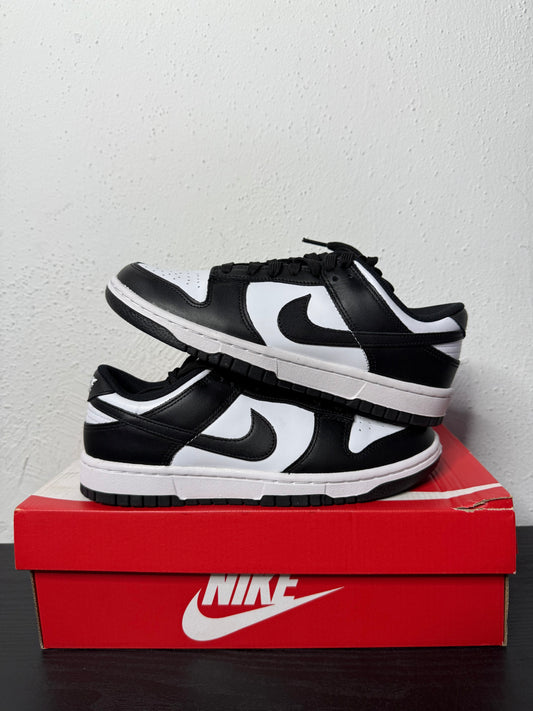 NIKE DUNK LOW PANDA