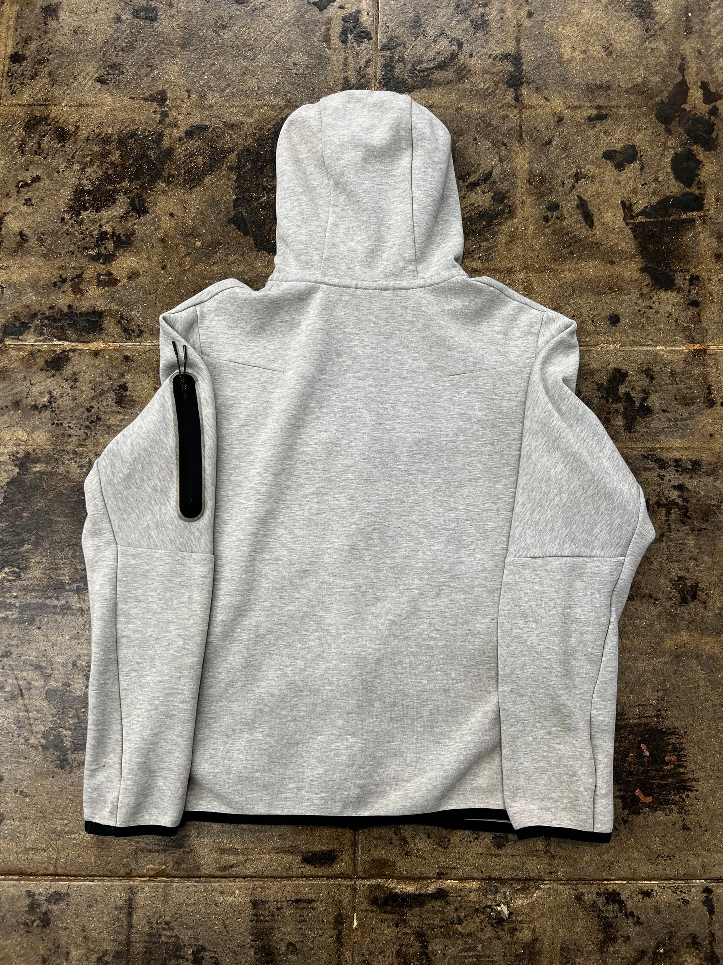 NIKE TECH GREY ZIP UP