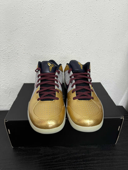 KOBE 4 PROTRO GOLD MEDAL