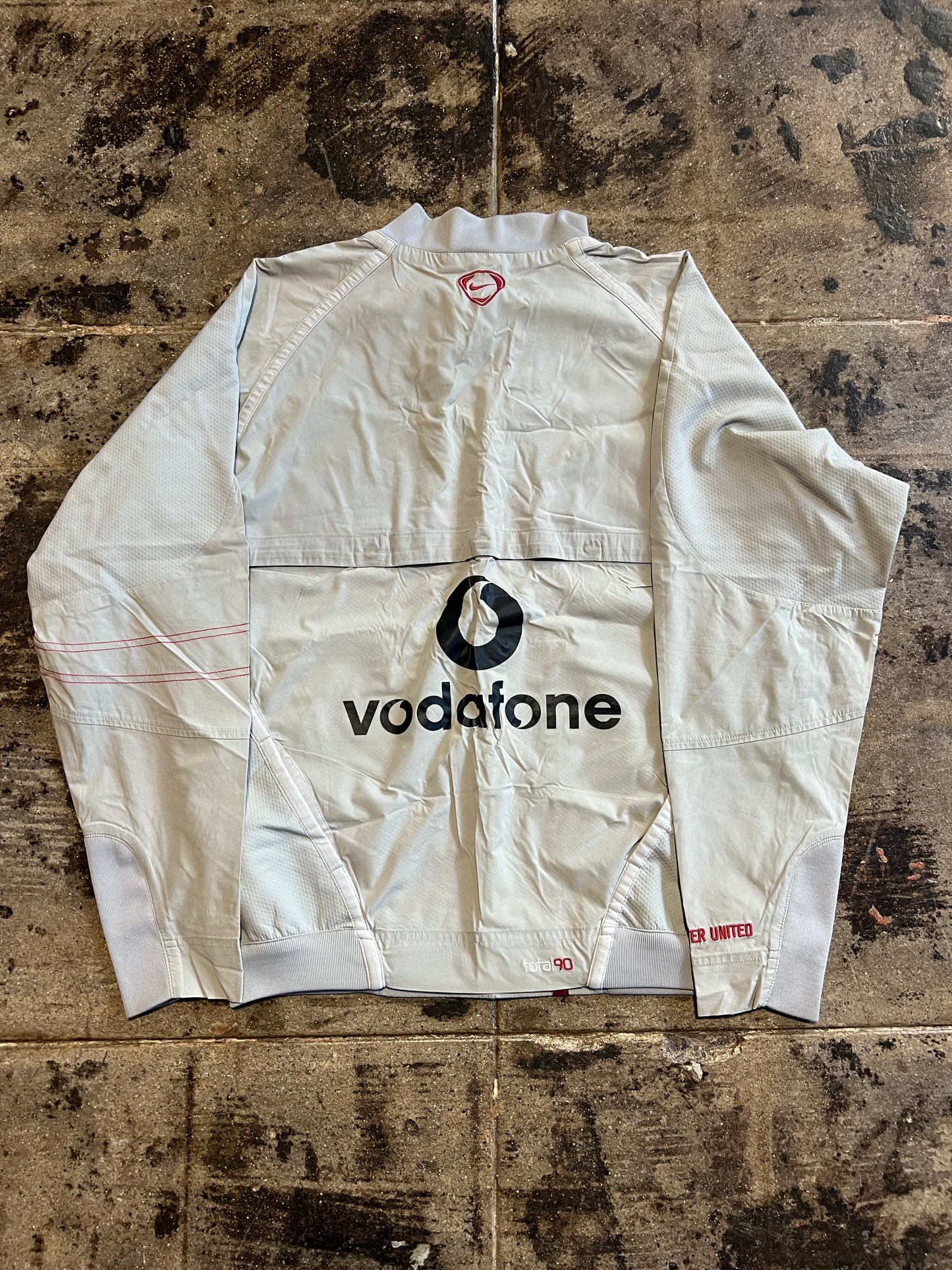 NIKE 05’ MANCHESTER UNITED TRAINING JACKET