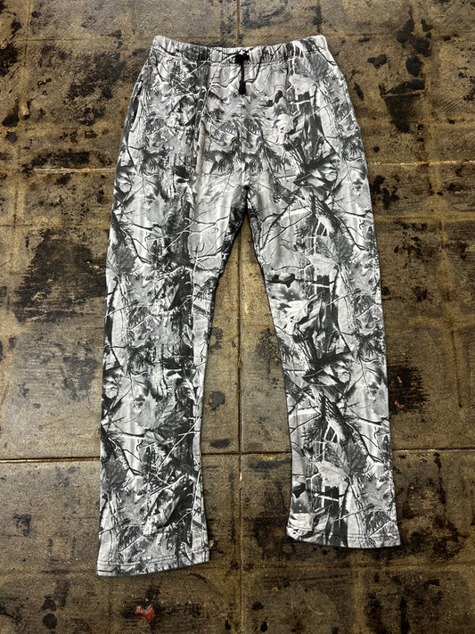CAMO SWEAT PANTS