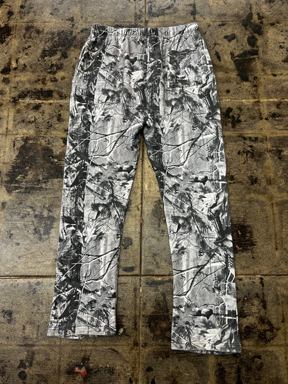 CAMO SWEAT PANTS
