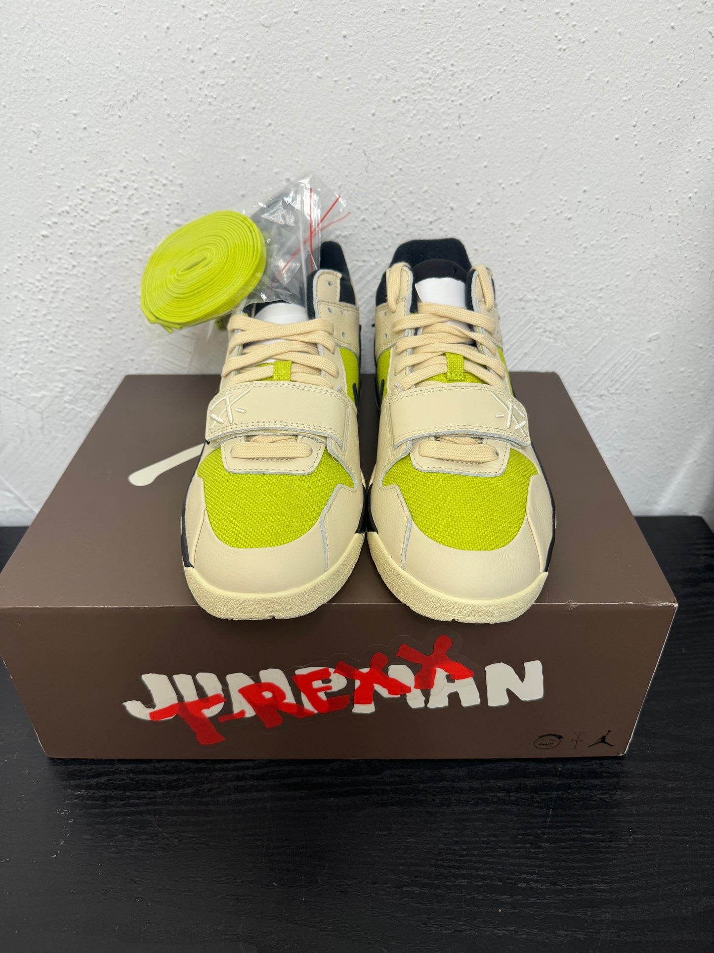 JORDAN JUMPMAN JACK BRIGHT CRIMSON