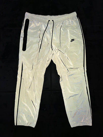 NIKE REFLECT TRACK PANTS