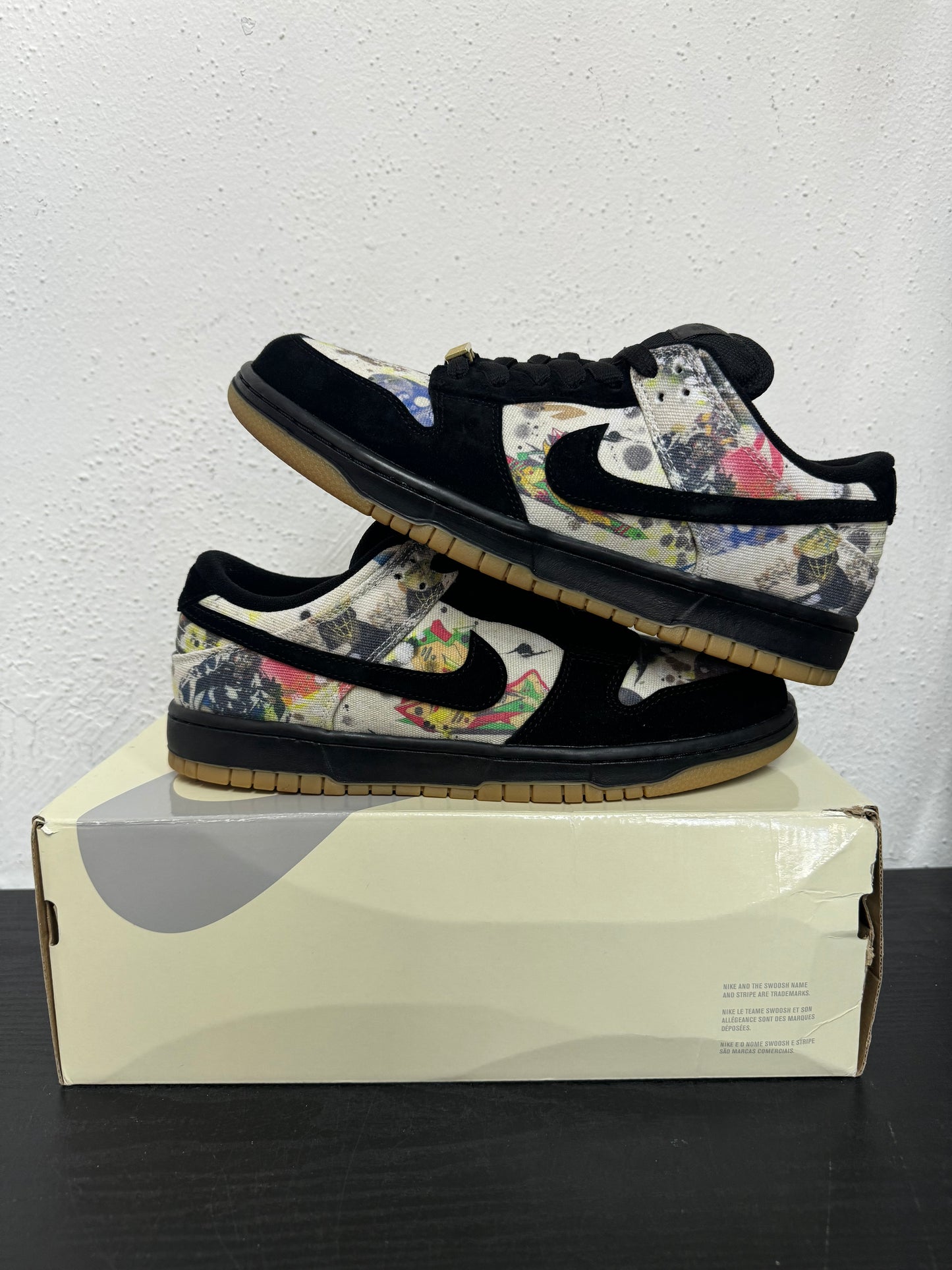 DUNK LOW SB SUPREME RAMMELLZEE (USED)