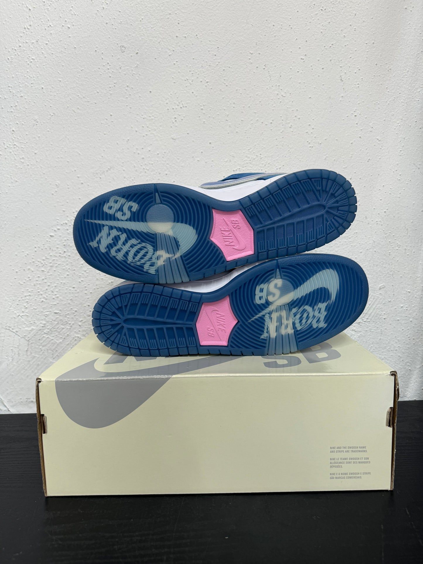 DUNK LOW SB BORN X RAISED