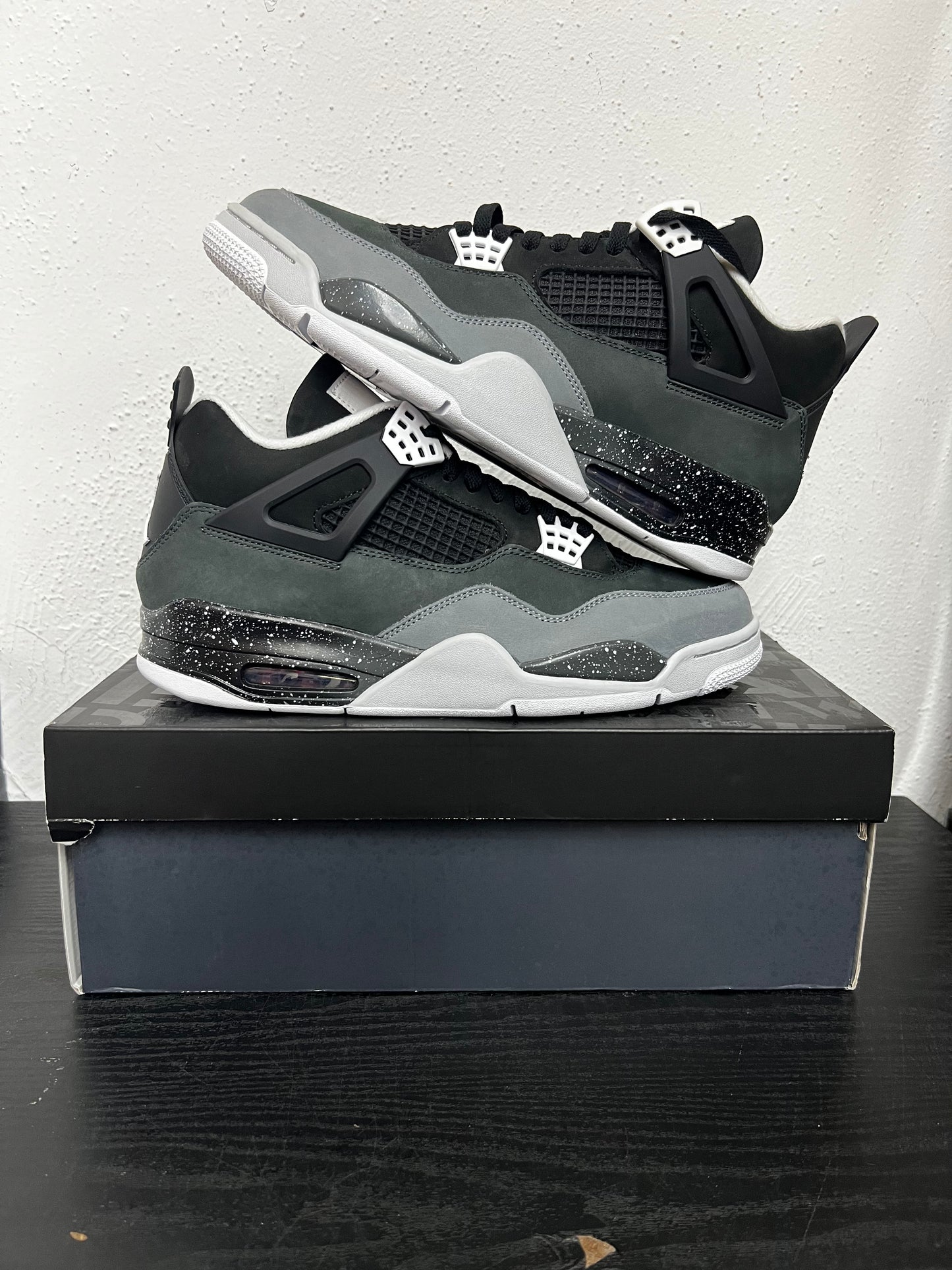 JORDAN 4 FEAR