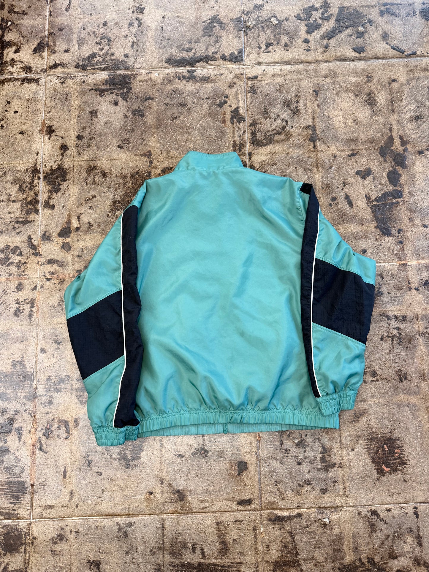 GREEN NIKE TRACKSUIT