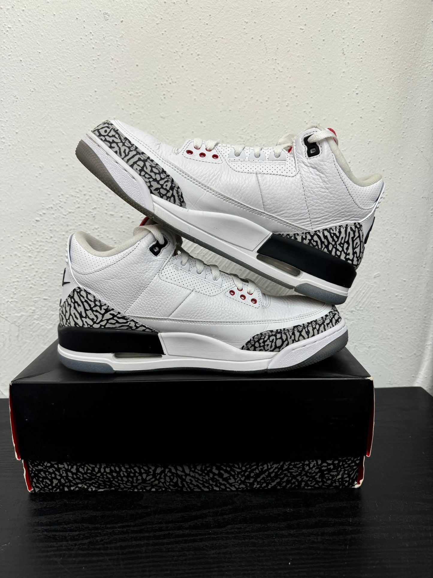 JORDAN 3 FREE THROW LINE (USED)