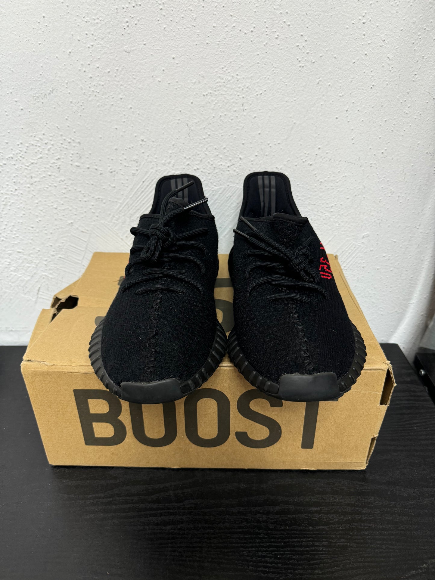 YEEZY 350 BRED (USED)