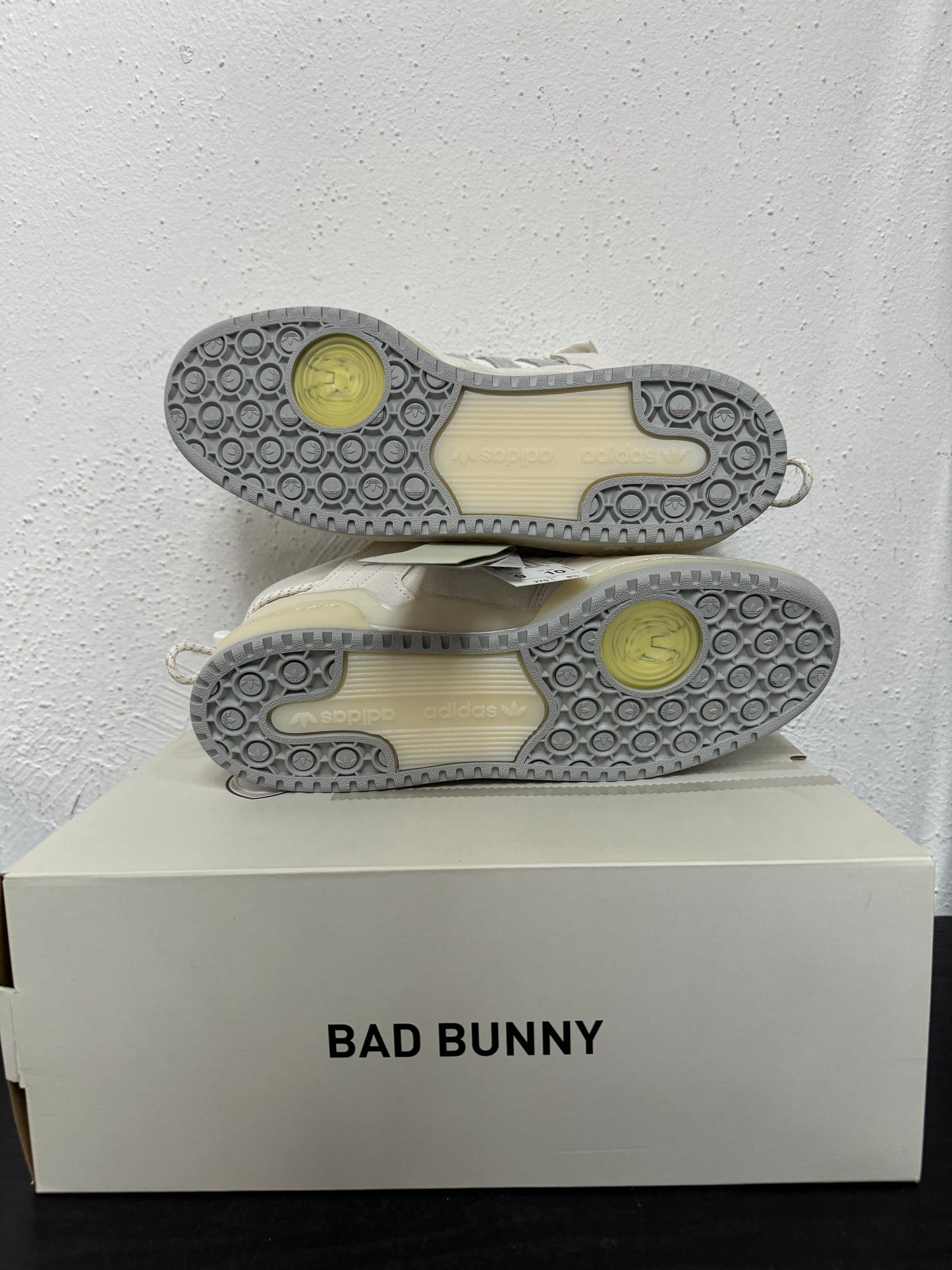 ADIDAS BAD BUNNY LAST FORUM
