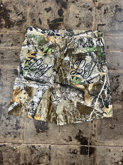 CAMO LOVE YOURS SHORTS